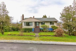 4645 Charlotte Court Burnaby, BC V5G 3V1