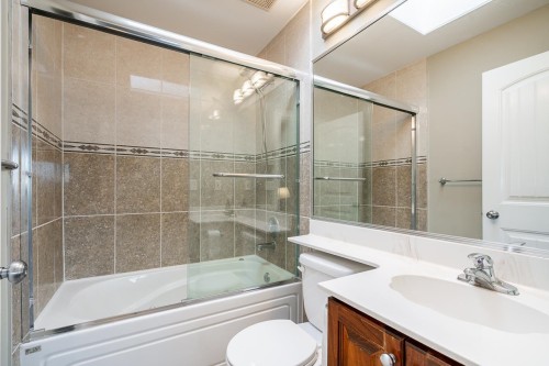 903 Cliff Avenue, Burnaby, BC 