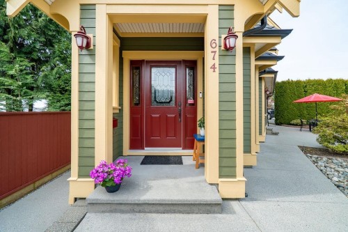 674 Colinet Street, Coquitlam, BC 