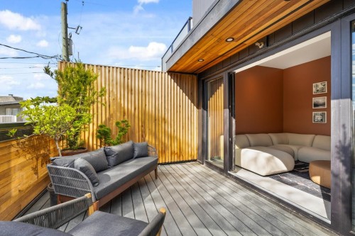 1331 Cotton Drive, Vancouver, BC 