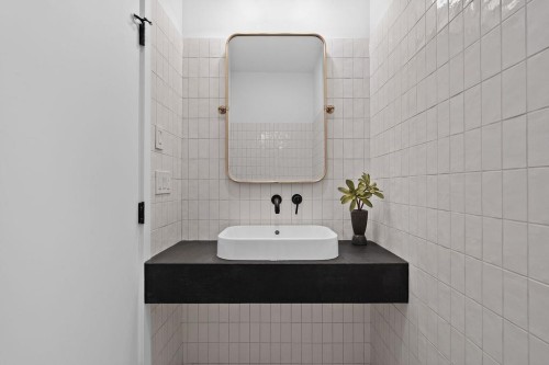 1331 Cotton Drive, Vancouver, BC 