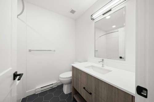 254-720 Robinson Street, Coquitlam, BC 