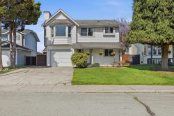 23429 Sandpiper Avenue Maple Ridge, BC V2X 9M4