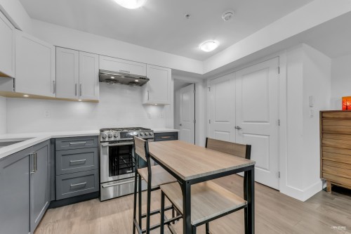 5795 Wales Street, Vancouver, BC 