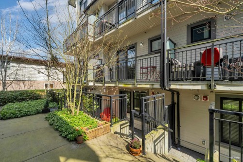 5795 Wales Street, Vancouver, BC 