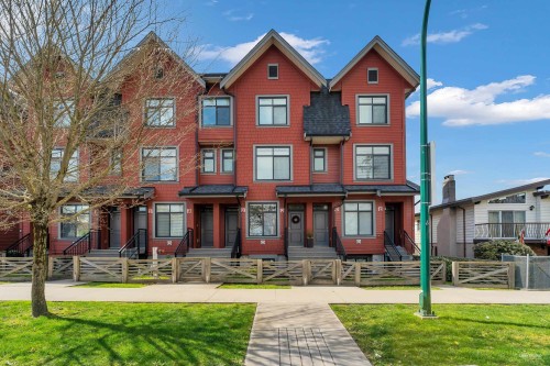 5795 Wales Street, Vancouver, BC 