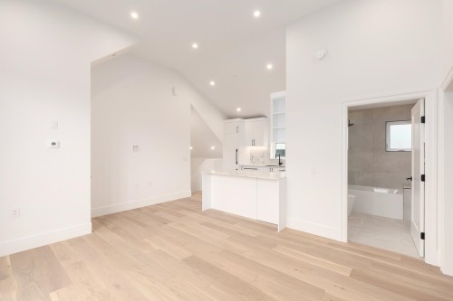 849 19Th Avenue E, Vancouver, BC 
