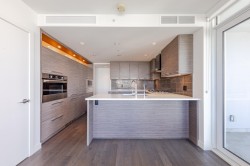 902-7468 Lansdowne Road  Richmond, BC V7C 0B7