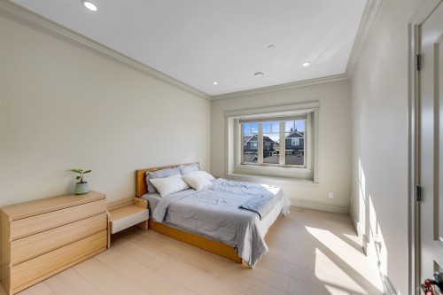 6633 Neal Street, Vancouver, BC 