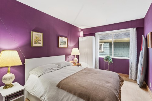 2582 6Th Avenue W, Vancouver, BC 