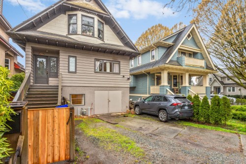 2582 6Th Avenue W, Vancouver, BC 