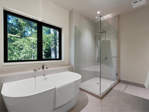 5657 Westport Road, West Vancouver, BC 
