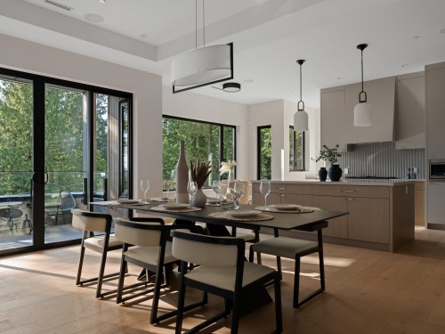 5657 Westport Road, West Vancouver, BC 