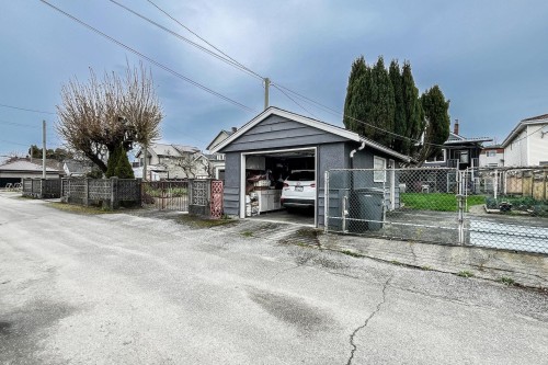 3156 Adanac Street, Vancouver, BC 