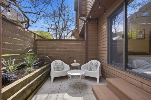 3321 Mountain Highway, North Vancouver, BC 