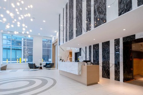 2508-4458 Beresford Street  Burnaby, BC V5H 0J1