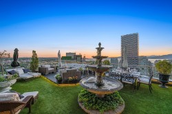 3701-1495 Richards Street  Vancouver, BC V6Z 3E3