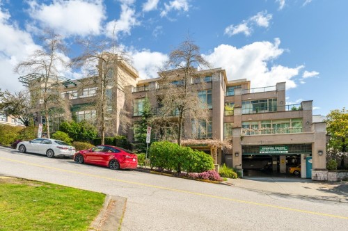 205-1896 Marine Drive, West Vancouver, BC 