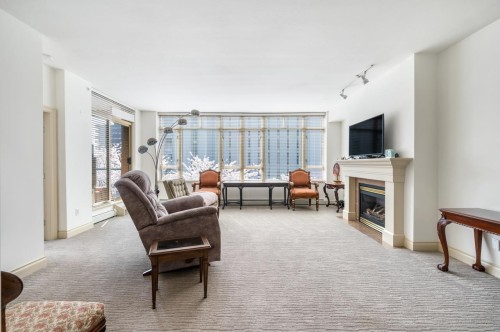 205-1896 Marine Drive, West Vancouver, BC 