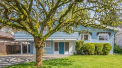 6220 Chatsworth Road  Richmond, BC V7C 3S3