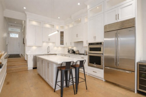 926 Delestre Avenue, Coquitlam, BC 