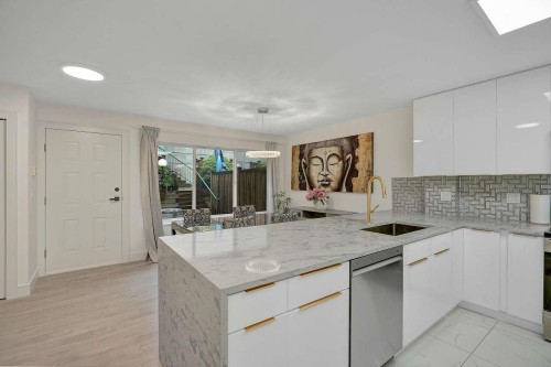 144 Shoreline Circle, Port Moody, BC 