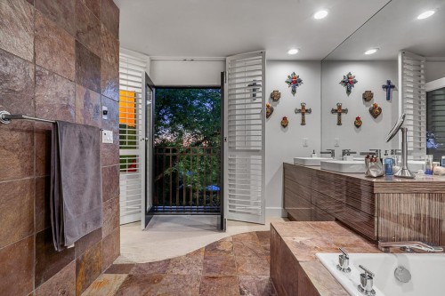 955 20Th Street, West Vancouver, BC 