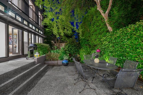 955 20Th Street, West Vancouver, BC 