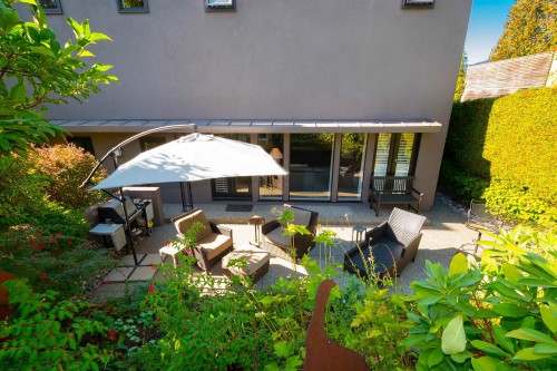 955 20Th Street, West Vancouver, BC 