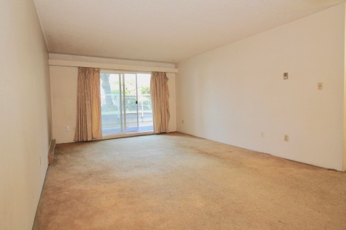 109-550 Royal Avenue, New Westminster, BC - Indoor Photo Showing Other Room