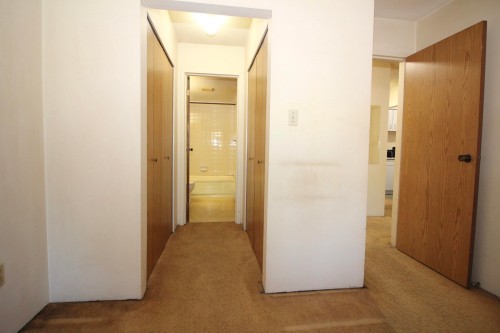109-550 Royal Avenue, New Westminster, BC - Indoor Photo Showing Other Room