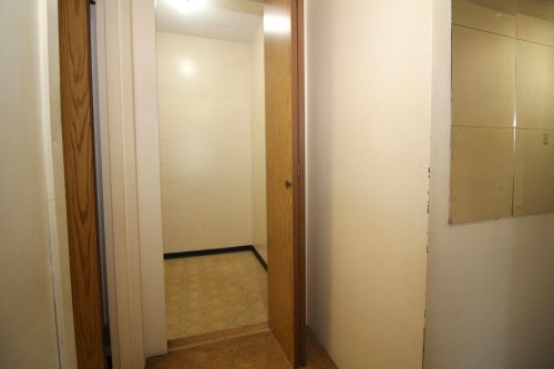 109-550 Royal Avenue, New Westminster, BC - Indoor Photo Showing Other Room