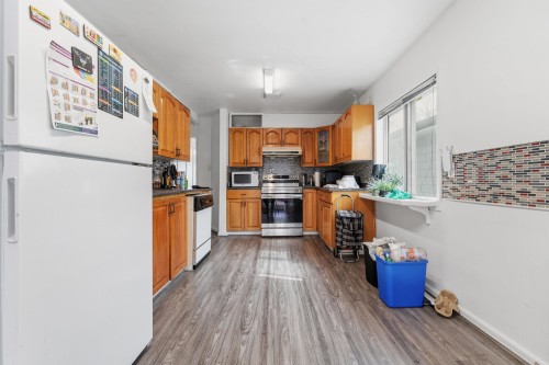 6777 Kerr Street, Vancouver, BC 