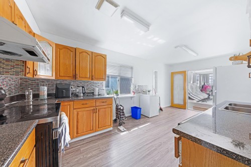 6777 Kerr Street, Vancouver, BC 
