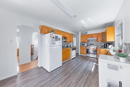 6777 Kerr Street, Vancouver, BC 
