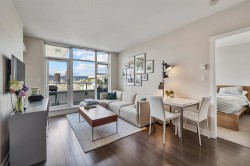 820-1777 7th Avenue W Vancouver, BC V6J 0E5