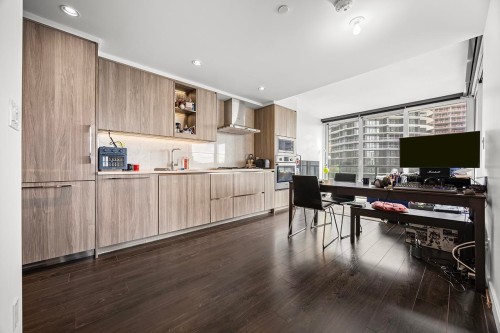 602-4730 Lougheed Highway, Burnaby, BC 