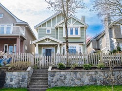 1938 Adanac Street  Vancouver, BC V5L 2E4