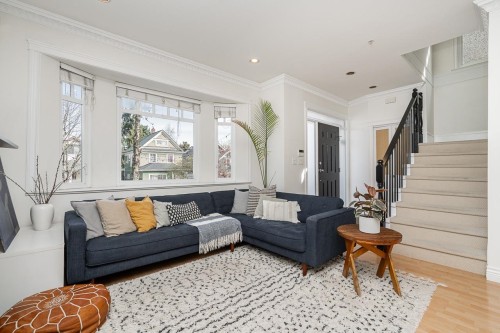 1938 Adanac Street, Vancouver, BC 