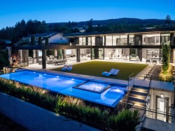 690 Knockmaroon Road  West Vancouver, BC V7S 1R6