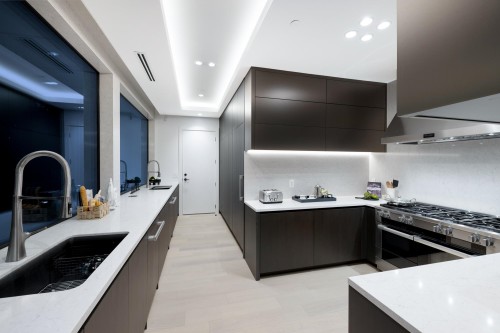 690 Knockmaroon Road, West Vancouver, BC 