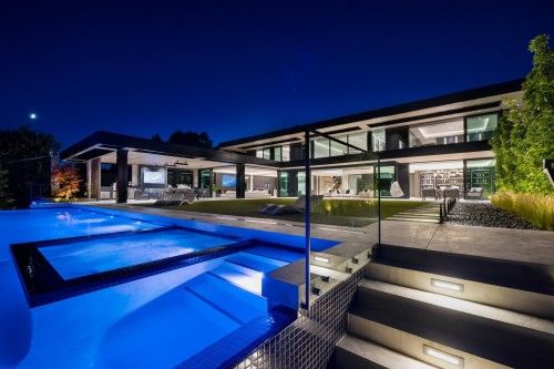 690 Knockmaroon Road, West Vancouver, BC 