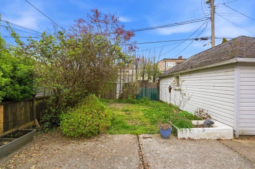 2349 Pender Street E, Vancouver, BC 