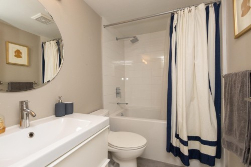 3062 Willow Street, Vancouver, BC 