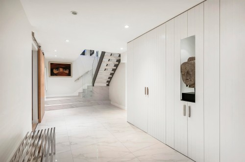 3305 Westmount Road, West Vancouver, BC 