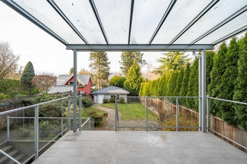 4341 3Rd Avenue W, Vancouver, BC 