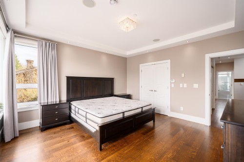 4341 3Rd Avenue W, Vancouver, BC 