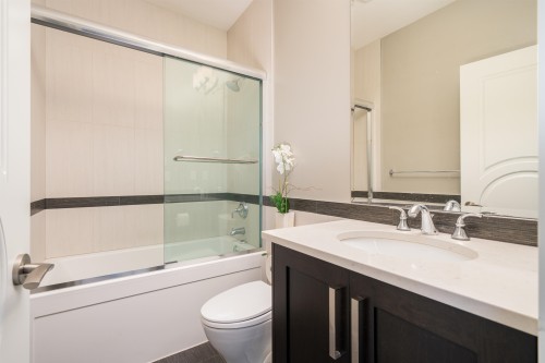 4341 3Rd Avenue W, Vancouver, BC 