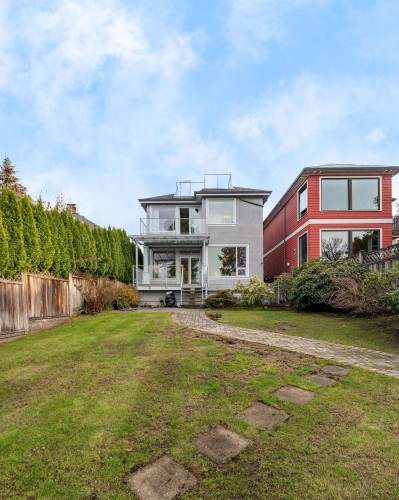 4341 3Rd Avenue W, Vancouver, BC 