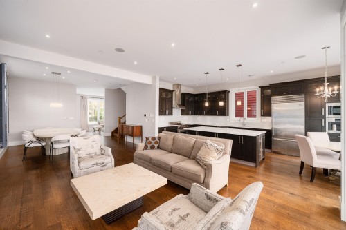 4341 3Rd Avenue W, Vancouver, BC 